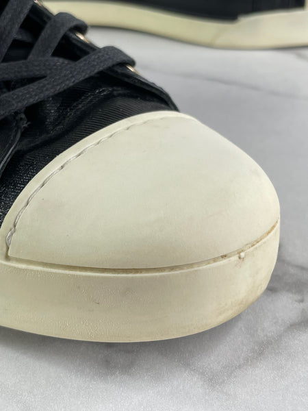 GUCCI Women’s Black Leather High Top Sneakers Size 37.5
