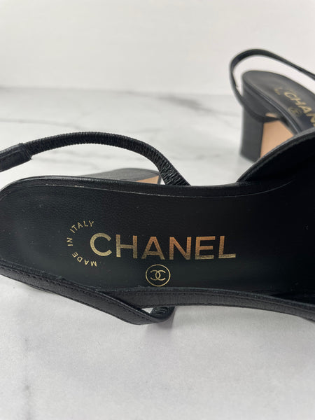 CHANEL Black Textured Calfskin Glazed Goatskin Cap Toe CC Slingback Pumps Size 36
