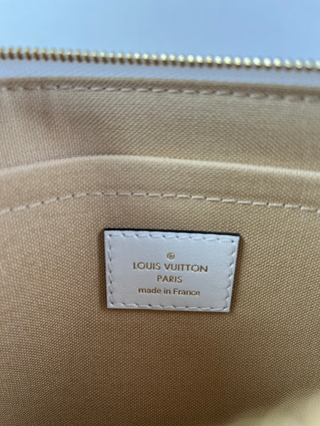 LOUIS VUITTON Limited Edition Monogram Black/White Wristlet/Clutch