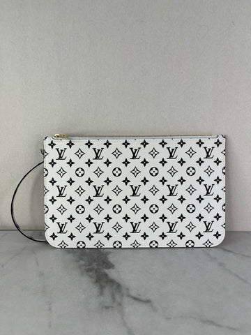 LOUIS VUITTON Limited Edition Monogram Black/White Wristlet/Clutch