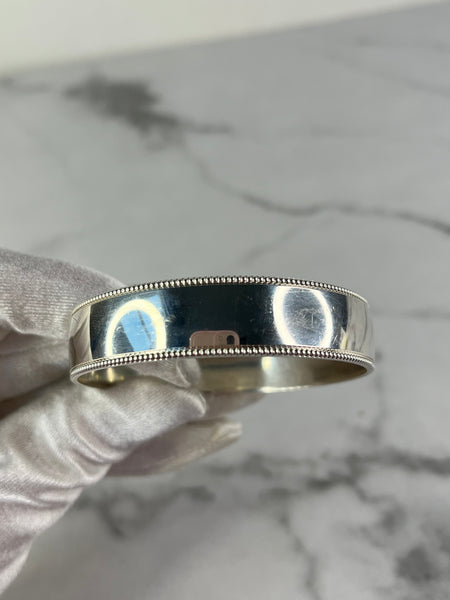 TIFFANY & CO. Sterling Silver Beaded Edge Milgrain Bangle Bracelet