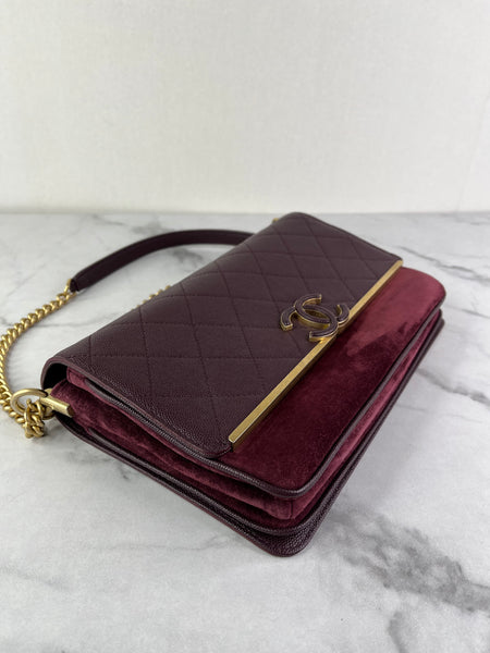 CHANEL Burgundy Caviar Suede Stitched Lady Coco Flap Crossbody/Shoulder Bag