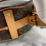 LOUIS VUITTON Monogram Boite Chapeau Souple MM Crossbody/Shoulder Bag