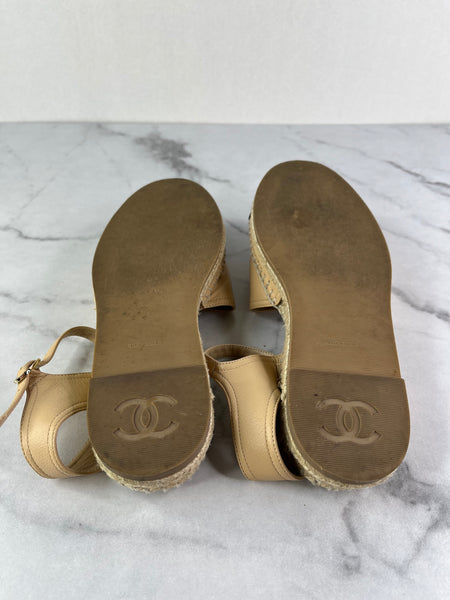 CHANEL Beige/Black CC Lambskin Espadrilles Size 36