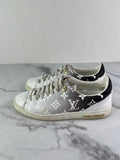 LOUIS VUITTON Frontrow Monogram White/Black Sneakers Size 35
