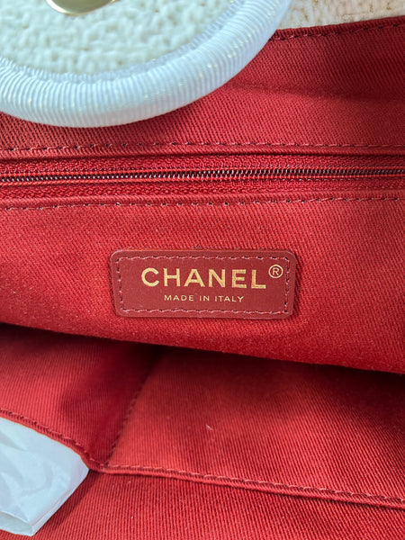 CHANEL Ivory/Cream/Gold Large Deauville Tote Bag