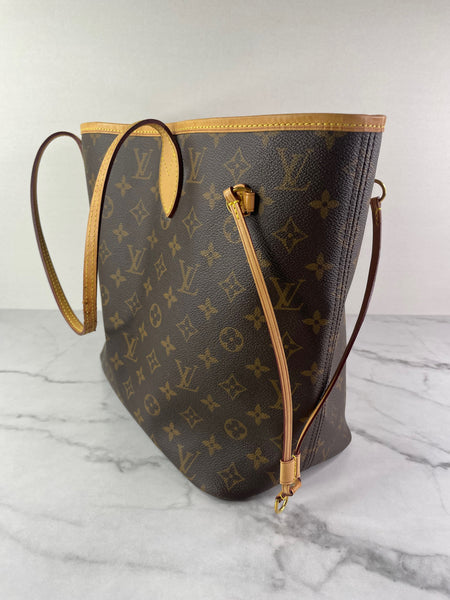 LOUIS VUITTON Monogram Neverfull MM Tote Bag
