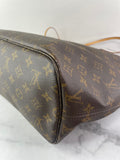 LOUIS VUITTON Monogram Neverfull MM Tote Bag