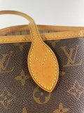 LOUIS VUITTON Monogram Neverfull MM Tote Bag