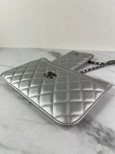 CHANEL Multi Pochette Metallic Silver Quilted Lambskin clutch/wallet/crossbody/shoulder bag