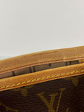 LOUIS VUITTON Monogram Neverfull MM Tote Bag