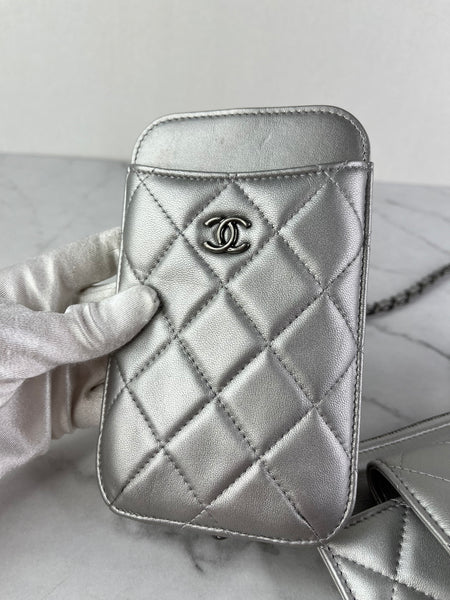 CHANEL Multi Pochette Metallic Silver Quilted Lambskin clutch/wallet/crossbody/shoulder bag