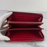 LOUIS VUITTON Pomme D'Amour Vernis Zippy Wallet