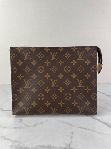 LOUIS VUITTON Monogram Toiletry Pouch 26
