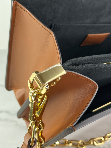 LOUIS VUITTON Monogram Reverse Dauphine MM