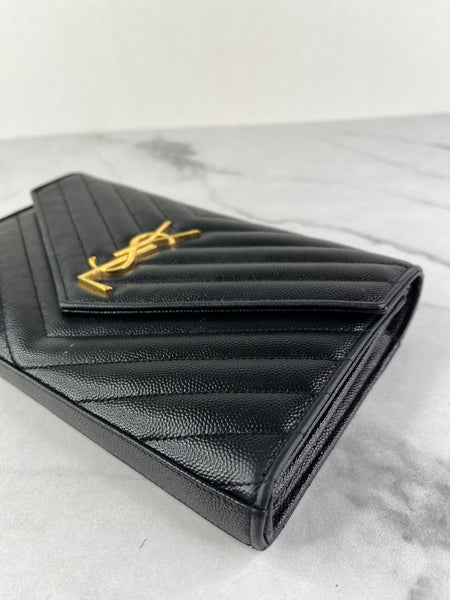SAINT LAURENT Black CLASSIC CASSANDRE CHAIN WALLET IN GRAIN DE POUDRE LEATHER