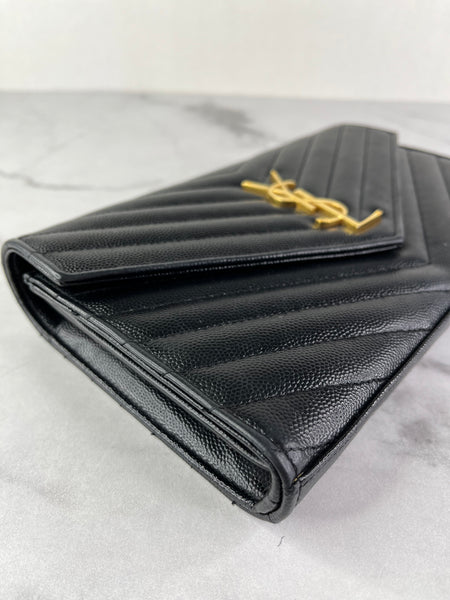 SAINT LAURENT Black CLASSIC CASSANDRE CHAIN WALLET IN GRAIN DE POUDRE LEATHER