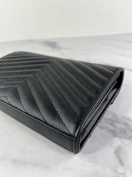 SAINT LAURENT Black CLASSIC CASSANDRE CHAIN WALLET IN GRAIN DE POUDRE LEATHER