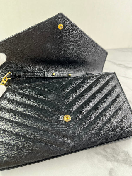 SAINT LAURENT Black CLASSIC CASSANDRE CHAIN WALLET IN GRAIN DE POUDRE LEATHER