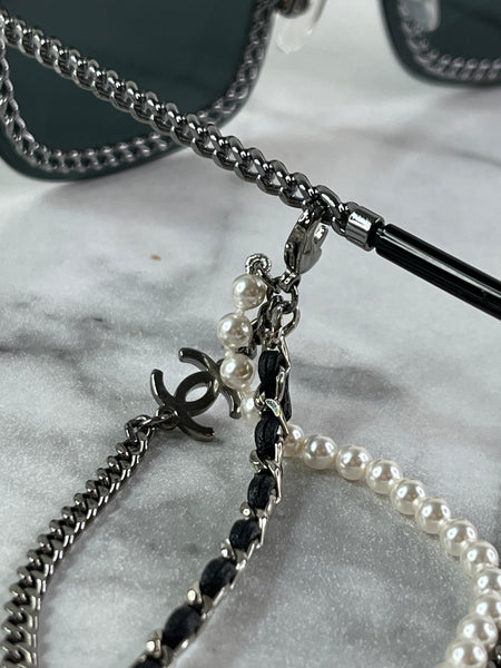 CHANEL CC Square Pearl Triple Chain Dark Silver/Grey Sunglasses