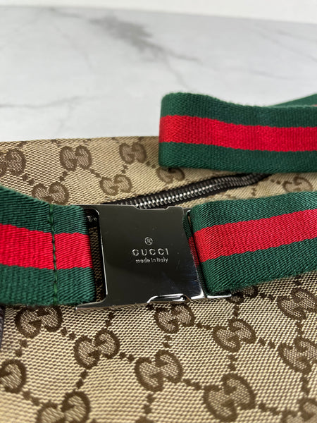 GUCCI Monogram Classic Canvas Belt Bag