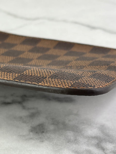 LOUIS VUITTON Damier Ebene Wristlet/Clutch