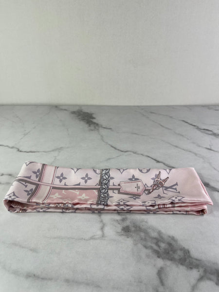 LOUIS VUITTON Silk Monogram Light Pink Confidential Bandeau