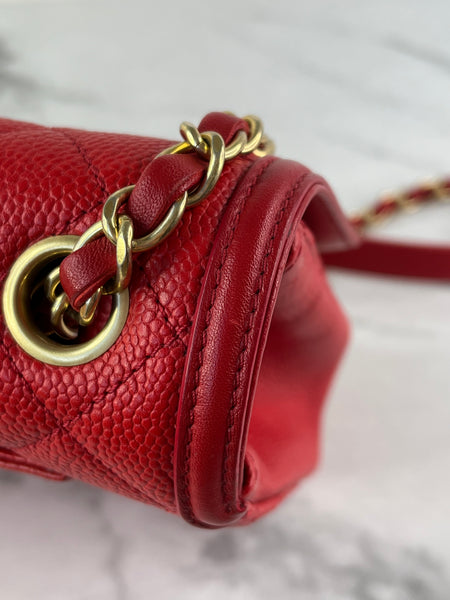 CHANEL Red Caviar Quilted Medium CC Filigree Flap Crossbody/Shoulder Bag