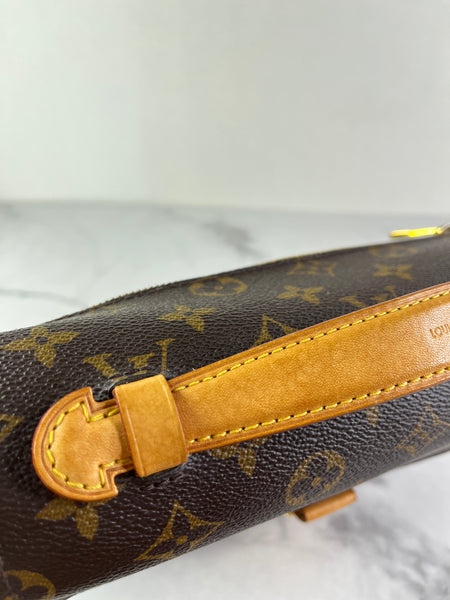 LOUIS VUITTON Pochette Métis Monogram Canvas Crossbody/Shoulder Bag