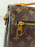 LOUIS VUITTON Pochette Métis Monogram Canvas Crossbody/Shoulder Bag