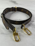 LOUIS VUITTON Pochette Métis Monogram Canvas Crossbody/Shoulder Bag