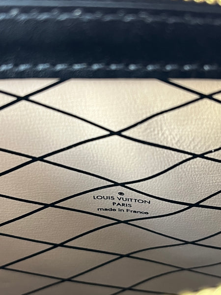 LOUIS VUITTON Black Epi Trunk Shoulder/Crossbody Bag