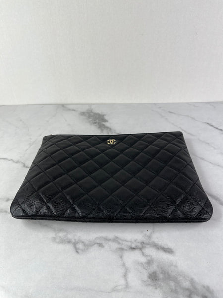 Chanel Classic Black Caviar Quilted Medium Zipped Pouch/Clutch