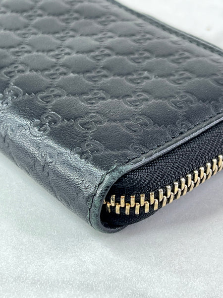 GUCCI Black Micro Guccissima Zip Around Compact Key Holder