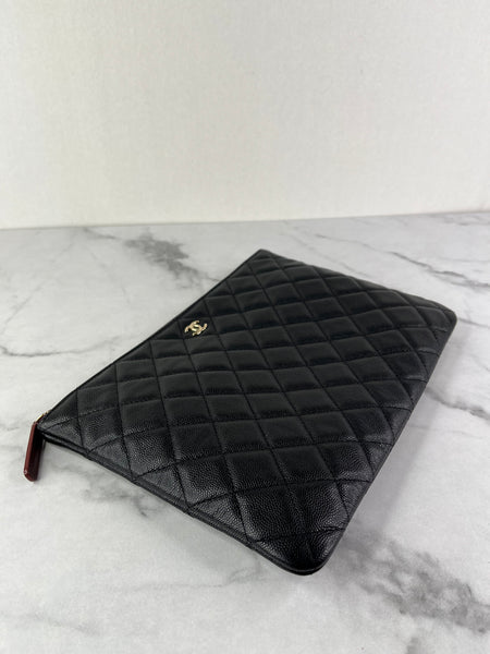 Chanel Classic Black Caviar Quilted Medium Zipped Pouch/Clutch