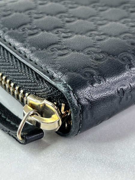 GUCCI Black Micro Guccissima Zip Around Compact Key Holder