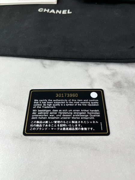 Chanel Classic Black Caviar Quilted Medium Zipped Pouch/Clutch