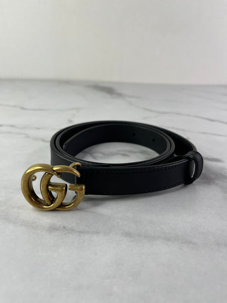 GUCCI Black Leather GG Marmont thin belt Size 80/32.
