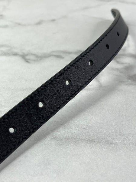 GUCCI Black Leather GG Marmont thin belt Size 80/32.
