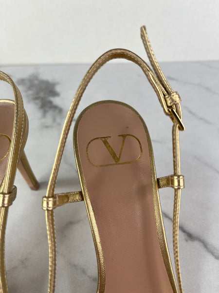 VALENTINO Vlogo Signature Gold Metallic Slingback Pumps With Cornely Embroidery Size 35.5