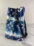 Louis Vuitton Blue Monogram Escale Neonoe MM Crossbody/Shoulder Bag