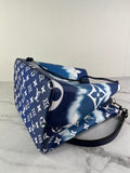 Louis Vuitton Blue Monogram Escale Neonoe MM Crossbody/Shoulder Bag