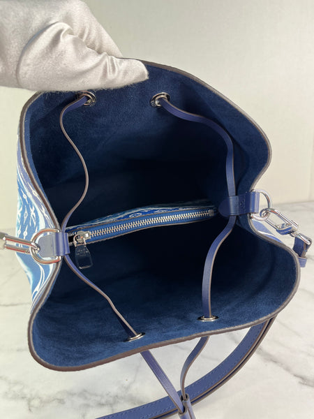 Louis Vuitton Blue Monogram Escale Neonoe MM Crossbody/Shoulder Bag