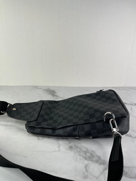 LOUIS VUITTON Damier Graphite Avenue Sling Bag