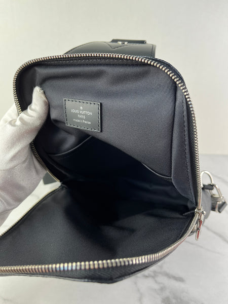LOUIS VUITTON Damier Graphite Avenue Sling Bag