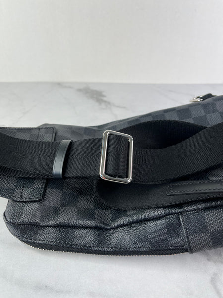 LOUIS VUITTON Damier Graphite Avenue Sling Bag