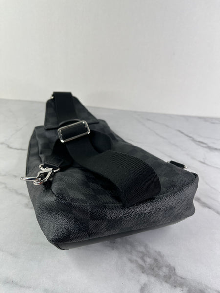 LOUIS VUITTON Damier Graphite Avenue Sling Bag