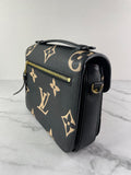 LOUIS VUITTON Black/Beige Bicolor Monogram Empreinte Leather Pochette Métis Crossbody/Shoulder Bag