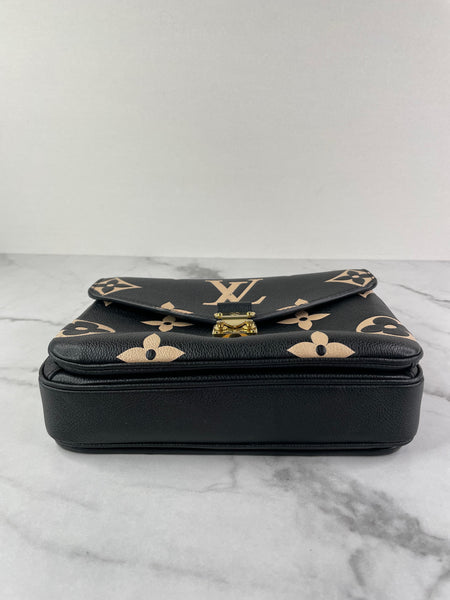 LOUIS VUITTON Black/Beige Bicolor Monogram Empreinte Leather Pochette Métis Crossbody/Shoulder Bag