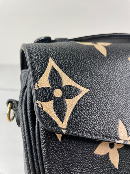 LOUIS VUITTON Black/Beige Bicolor Monogram Empreinte Leather Pochette Métis Crossbody/Shoulder Bag